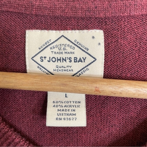 St John's Bay Men’s Pull On Sweater Maroon V-Neck Cotton Blend Size Large - Picture 2 of 6